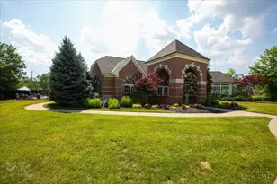 810 Southmeadow Circle, Cincinnati, OH 45231 - Photo 31