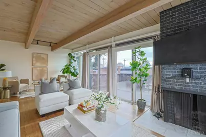 1004 Celestial Street #A, Cincinnati, OH 45202 - Photo 9