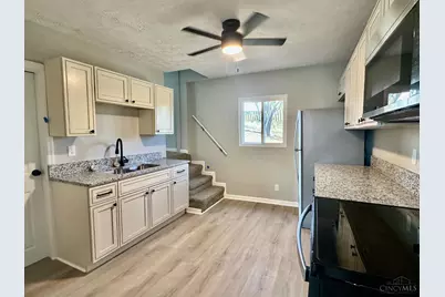 21 Wamsley Avenue, Cleves, OH 45002 - Photo 5