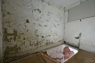 1913 Central Ave, Cincinnati, OH 45214 - Photo 25