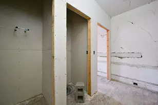 1913 Central Ave, Cincinnati, OH 45214 - Photo 37