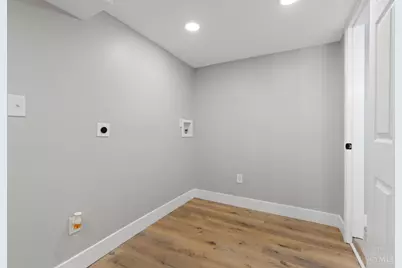 5696 Biscayne Avenue, Green Township, OH 45248 - Photo 27