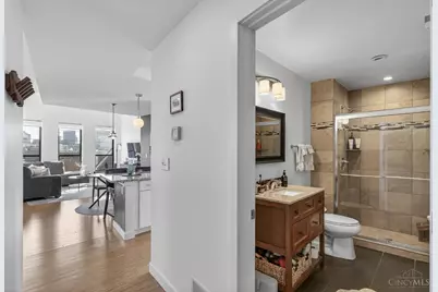 432 Liberty Hill, Cincinnati, OH 45202 - Photo 23