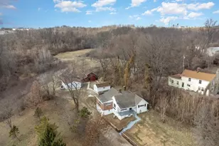 1117 W Seymour Ave, Springfield Township, OH 45216 - Photo 1