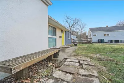 1493 Spring Lawn Avenue, Cincinnati, OH 45223 - Photo 3