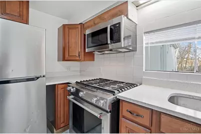 1493 Spring Lawn Avenue, Cincinnati, OH 45223 - Photo 15