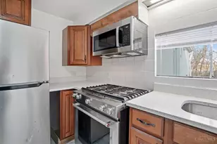 1493 Spring Lawn Ave, Cincinnati, OH 45223 - Photo 15