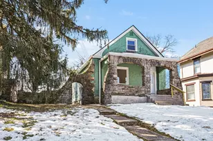 2257 Harrison Ave, Cincinnati, OH 45211 - Photo 13