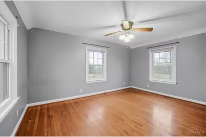 440 W Sharon, Cincinnati, OH 45246 - Photo 23