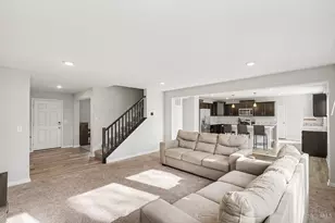 2115 Crossridge Dr, Batavia Township, OH 45103 - Photo 5