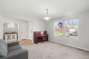 2115 Crossridge Dr, Batavia Township, OH 45103 - Photo 7