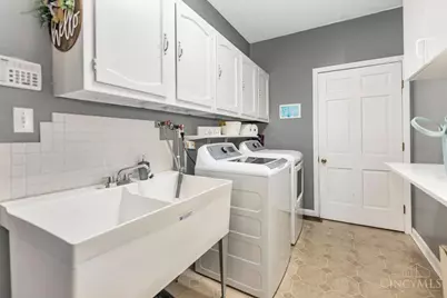 7118 Kirkcaldy Drive, West Chester, OH 45069 - Photo 19