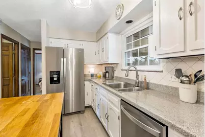 7118 Kirkcaldy Drive, West Chester, OH 45069 - Photo 9