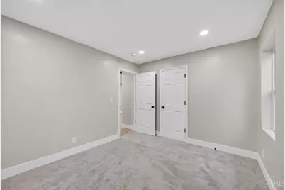 6781 Somerset Drive, Springfield Township, OH 45224 - Photo 25