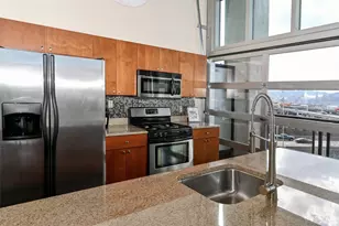 353 W 4th St, Cincinnati, OH 45202 - Photo 17