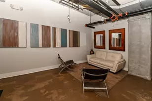 353 W 4th St, Cincinnati, OH 45202 - Photo 3