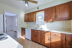 3990 Superior Ave, Cincinnati, OH 45236 - Photo 13