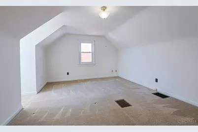 3990 Superior Avenue, Cincinnati, OH 45236 - Photo 17