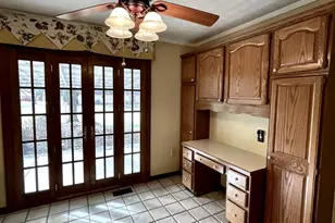 8339 Cox Rd, West Chester, OH 45069 - Photo 11