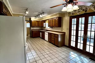 8339 Cox Rd, West Chester, OH 45069 - Photo 13