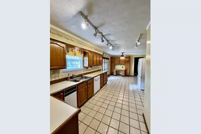 8339 Cox Road, West Chester, OH 45069 - Photo 9