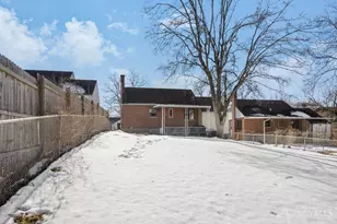 1144 Hempstead Dr, Cincinnati, OH 45231 - Photo 29