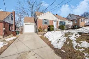 1144 Hempstead Dr, Cincinnati, OH 45231 - Photo 33