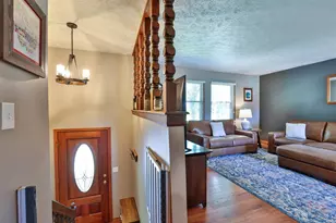 57 Landis Cir, Millville, OH 45013 - Photo 5