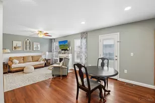 11 Finch Ct, Pierce Township, OH 45102 - Photo 9