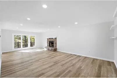 673 Brandy Way, Union Township, OH 45244 - Photo 13