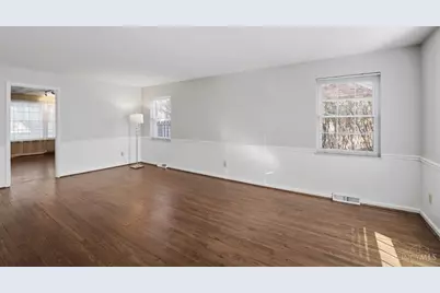 8677 Shagbark Drive, Sycamore Township, OH 45242 - Photo 3