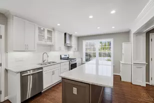 8677 Shagbark Dr, Sycamore Township, OH 45242 - Photo 13