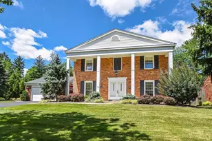 8677 Shagbark Dr, Sycamore Township, OH 45242 - Photo 1