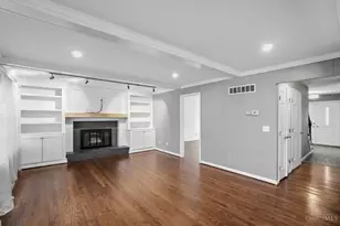 8677 Shagbark Dr, Sycamore Township, OH 45242 - Photo 7