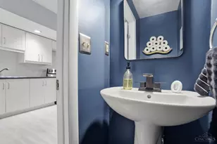 325 Milton St, Cincinnati, OH 45202 - Photo 23