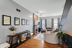 325 Milton St, Cincinnati, OH 45202 - Photo 11