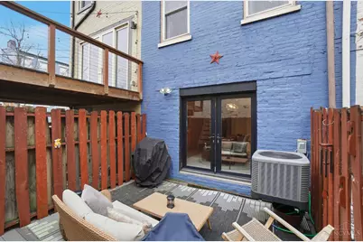 325 Milton Street, Cincinnati, OH 45202 - Photo 43