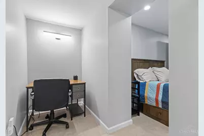 1231 Meriweather Avenue, Cincinnati, OH 45208 - Photo 33