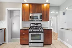 1231 Meriweather Ave, Cincinnati, OH 45208 - Photo 11