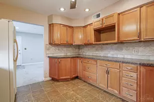 503 Gladys Dr, Middletown, OH 45044 - Photo 13