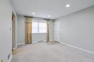 503 Gladys Dr, Middletown, OH 45044 - Photo 9