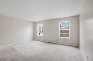 1090 W Galbraith Rd, Springfield Township, OH 45231 - Photo 19