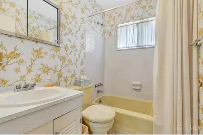 818 Rosetree Lane, Cincinnati, OH 45230 - Photo 23