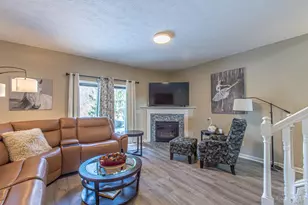 3164 Cobblestone Ln, Kettering, OH 45429 - Photo 7