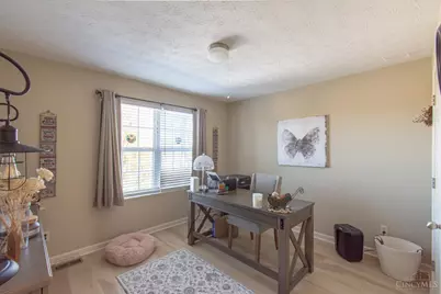 3164 Cobblestone Lane, Kettering, OH 45429 - Photo 25