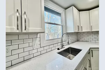 1140 Cedar Avenue, Cincinnati, OH 45224 - Photo 17