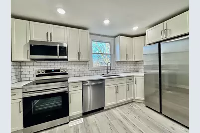 1140 Cedar Avenue, Cincinnati, OH 45224 - Photo 5