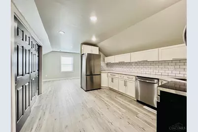 1140 Cedar Avenue, Cincinnati, OH 45224 - Photo 25