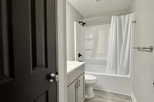 1140 Cedar Ave, Cincinnati, OH 45224 - Photo 13