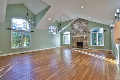 4975 Miami Road, Indian Hill, OH 45243 - Photo 7